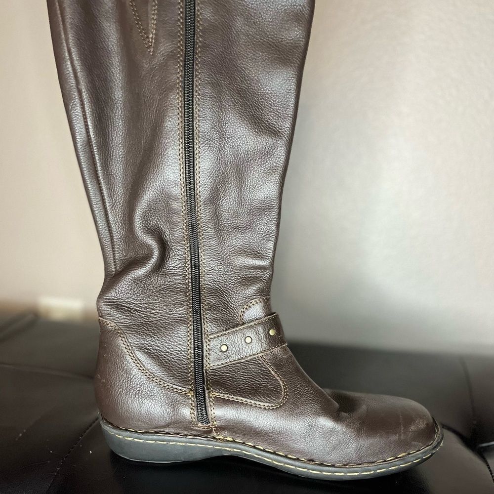 b.o.c. Womens Austin Faux Leather Flat Knee-High Boots With Buckle Brown Sz: 7.5 - Picture 3 of 8